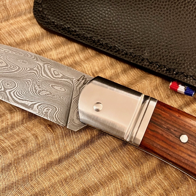 Couteau a cran forcé (vendu)