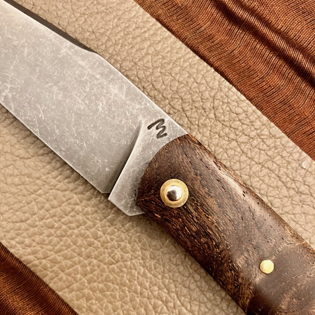 Couteau a cran forcé (vendu)