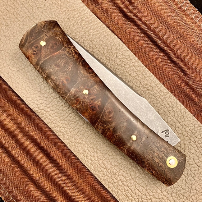 Couteau a cran forcé (vendu)