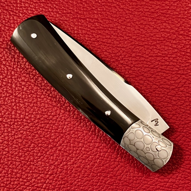 Couteau a cran forcé (vendu)